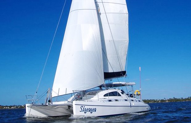 Island Spirit 401 Catamaran